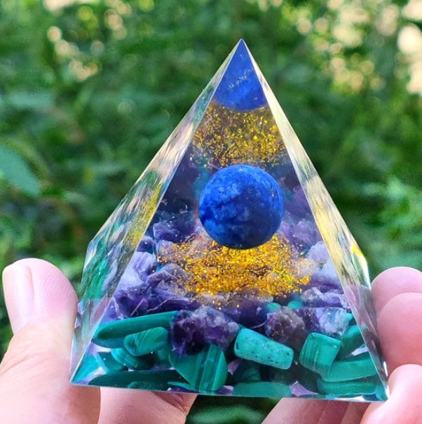 Crystal Pyramid Gift – Unique Healing & Spiritual Decor