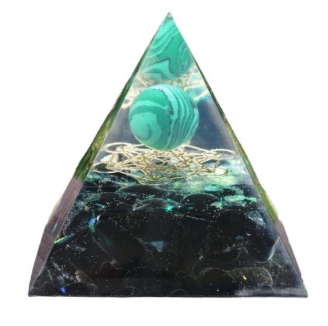 Crystal Pyramid Gift – Unique Healing & Spiritual Decor