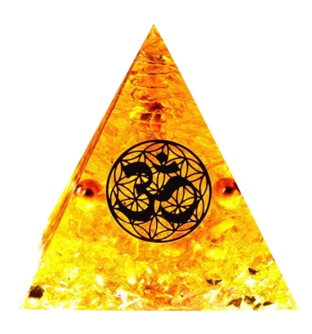 Crystal Pyramid Gift – Unique Healing & Spiritual Decor