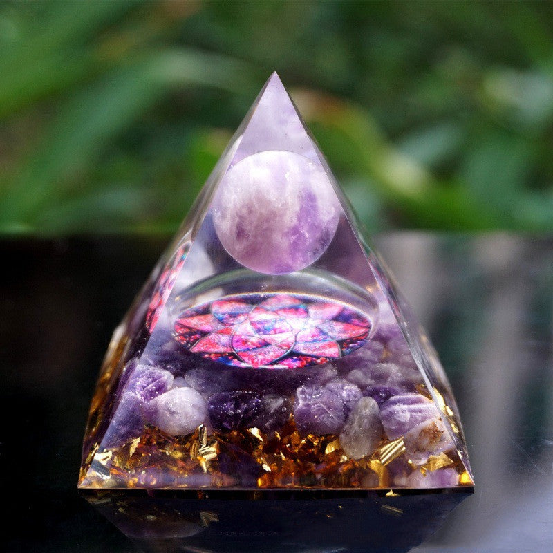 Crystal Pyramid Gift – Unique Healing & Spiritual Decor
